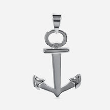 Silberner Anker Anhänger maritimer Schmuck auf weißem Hintergrund