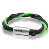 Geflochtenes Armband aus grünem und schwarzem Segeltau mit Magnetverschluss aus Edelstahl