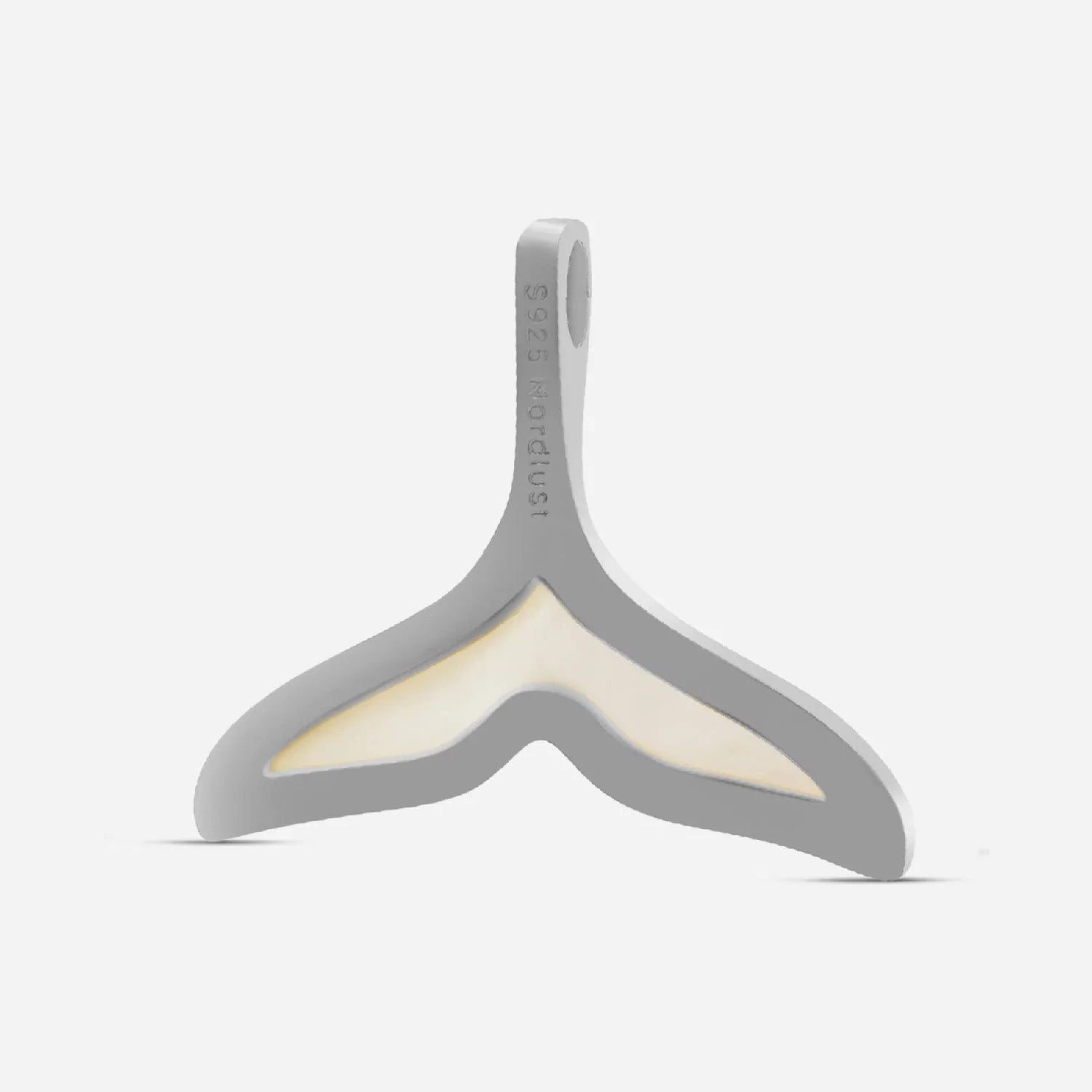 Anhänger Walflosse aus Silber mit Perlmutt-Einlage, maritimer Schmuck für Kette