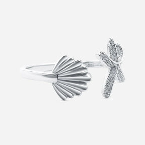 Silberring mit Seestern und Muschel maritimer Schmuck Strandmotiv auf weißem Hintergrund