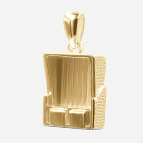 Goldener Anhänger in Form eines Strandkorbs, maritimer Schmuck für Küstenliebhaber
